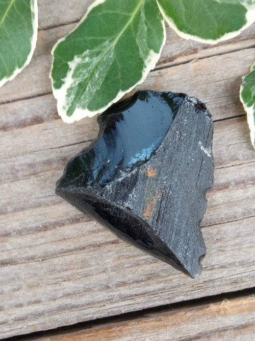 Obsidián černý, surový č. 22 — foto 2