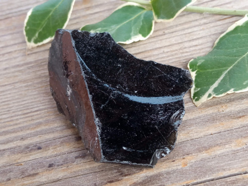 Obsidián černý, surový č. 24 — foto 4