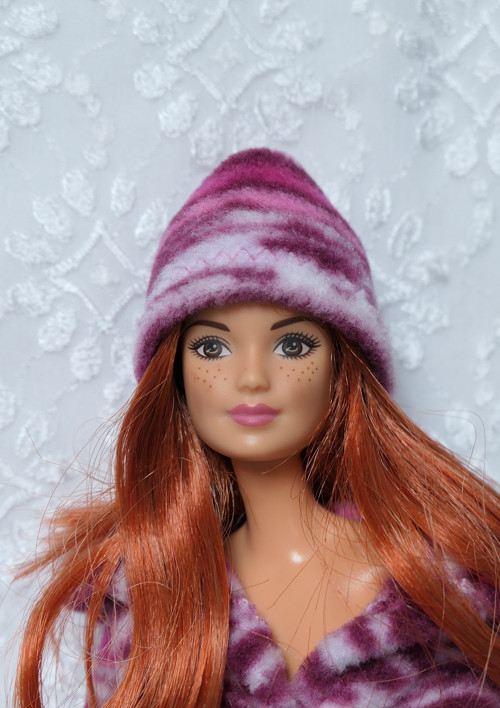 Čepice pro Barbie — foto 2