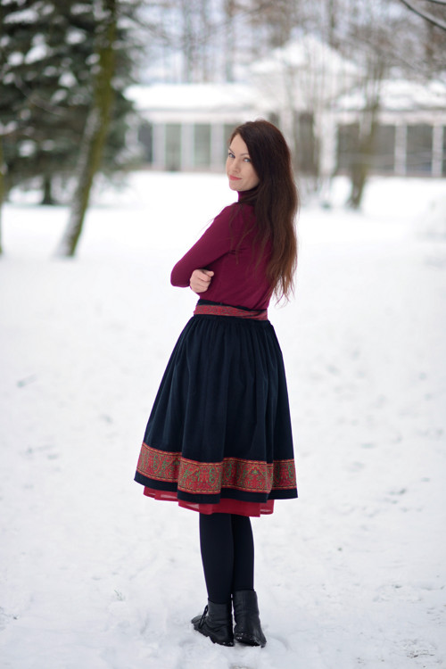 Sukňa Mahuliena — foto 2