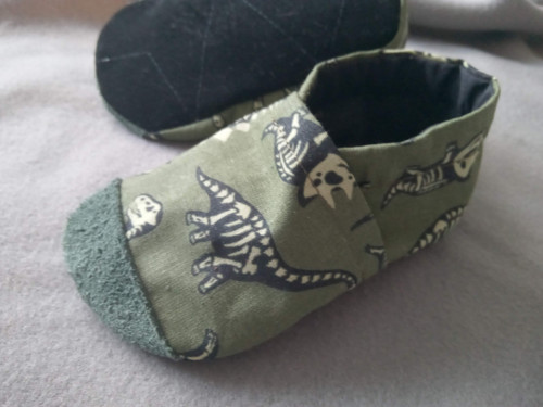Dino-zelené capky — foto 2