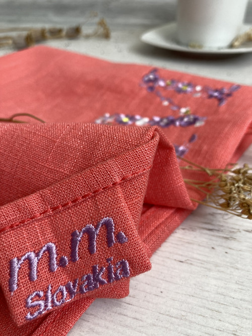 Ľanová utierka s výšivkou ,,MONOGRAM" — foto 5