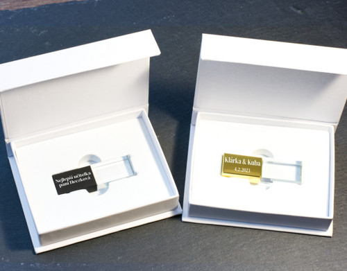 USB flash disk s vlastním gravírováním 16GB — foto 2