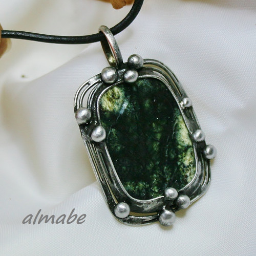 Medailon 4 (hadec) — foto 3