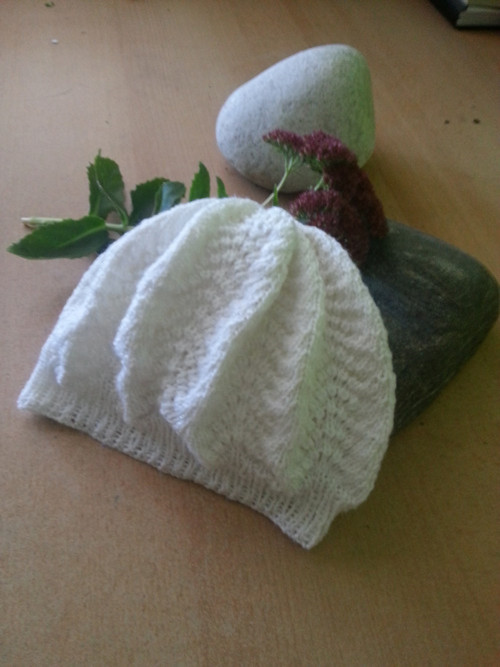 Bílý baret — foto 3