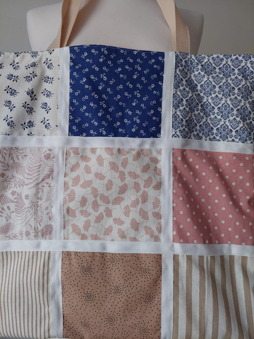 Taška s patchwork motivem — foto 3