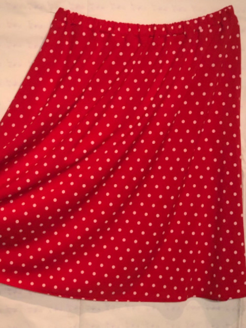 Áčková sukně puntíky — foto 2