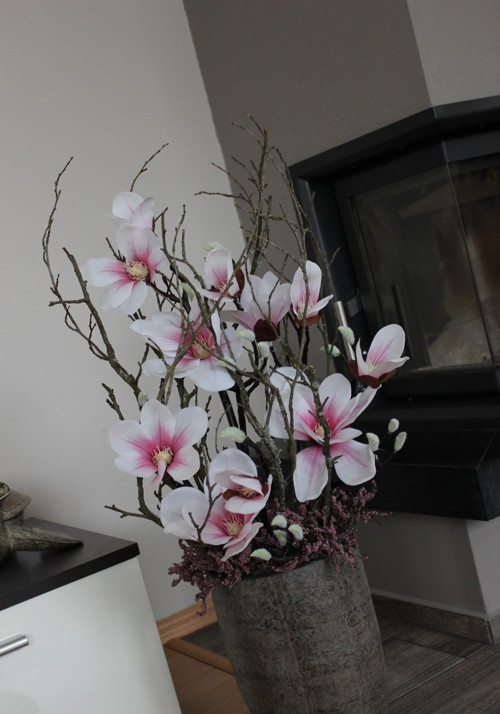 Váza s magnoliemi — foto 4