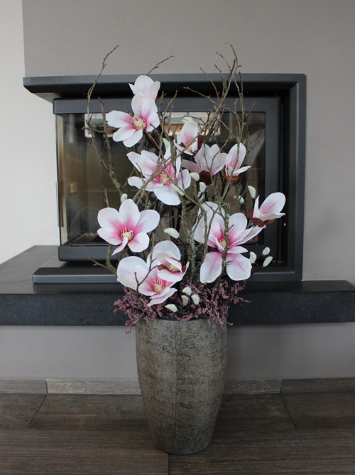 Váza s magnoliemi — foto 5