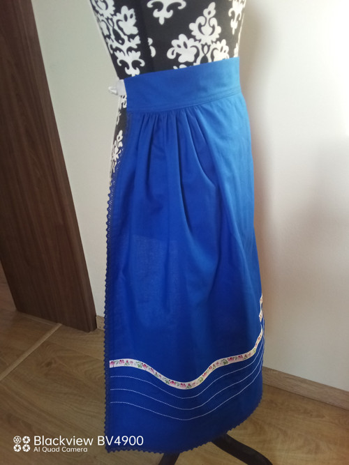 Zástěra, ženský kroj (folklor) — foto 2