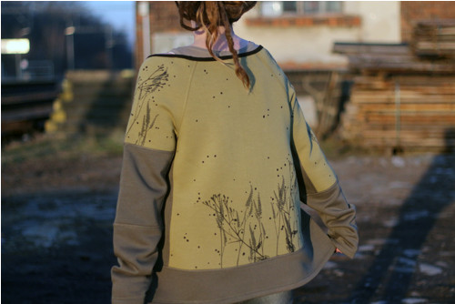 Mikina ............ L - XL — foto 4