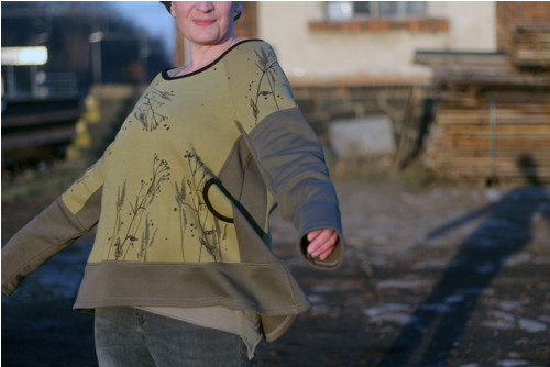 Mikina ............ L - XL — foto 2
