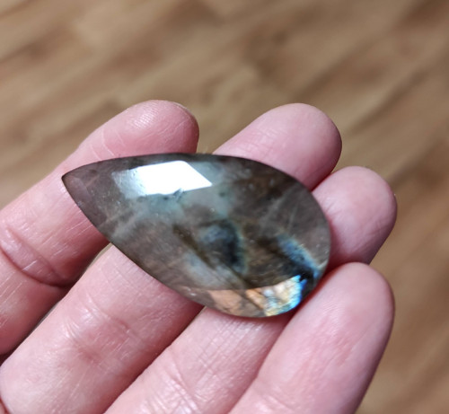 Labradorit, ID 2769, 42x20 mm — foto 2