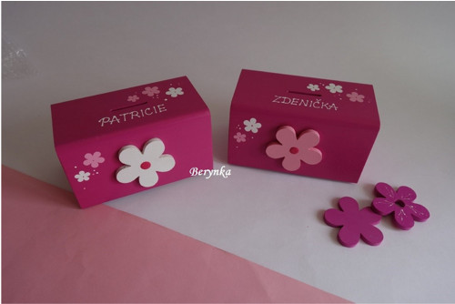 Pokladnička s kytičkou — foto 3