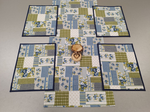 Vystužené prostírání MODRÝ PATCHWORK — foto 5
