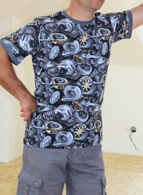 Úplet "součástky" — foto 2