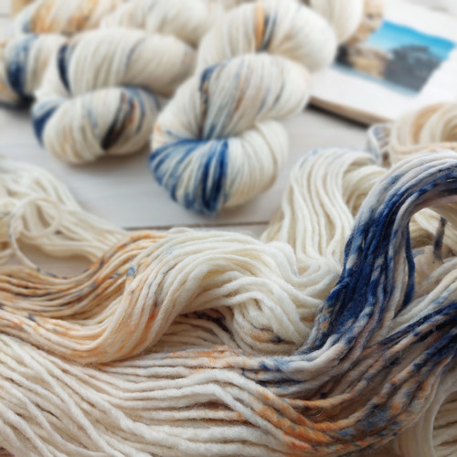 CYRUS - ručně barvené merino — foto 4