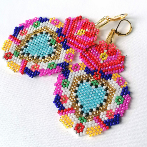 Sacred Heart Dangle Beaded Earrings — foto 3