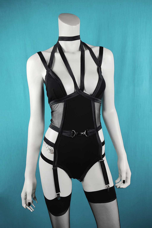 Body Cinder — foto 2