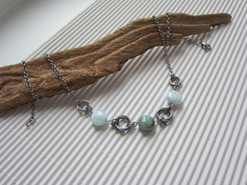 Náhrdelník Polapený - larimar ... — foto 3
