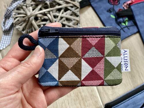 Kapsička mini Trojúhelníky — foto 2
