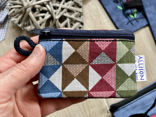 Kapsička mini Trojúhelníky — foto 4