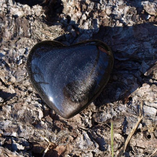 Stříbrný obsidián, buclaté srdce — foto 2