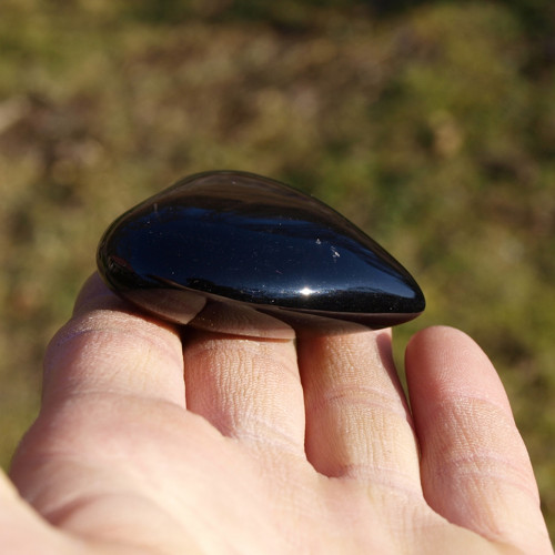 Stříbrný obsidián, buclaté srdce — foto 6