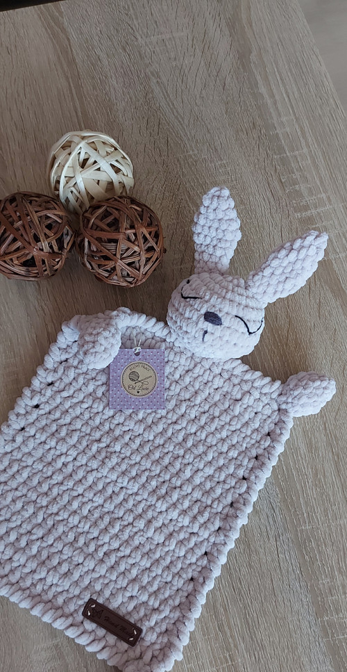 Muchláček Králíček- Bílá káva — foto 2