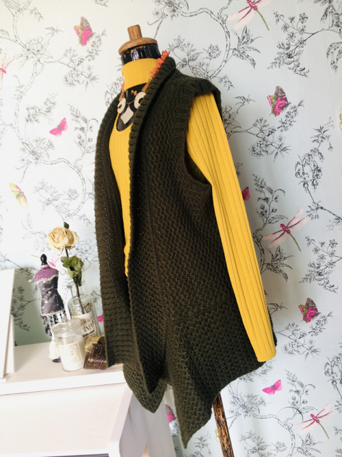 Vesta boho olivka — foto 3