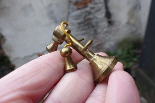 Telefon...mosazná miniatura — foto 4