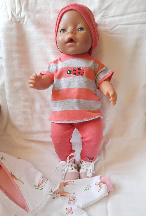 Baby Born 43- s beruškou — foto 2