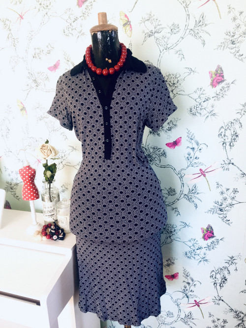 Šaty chic Paříž — foto 5