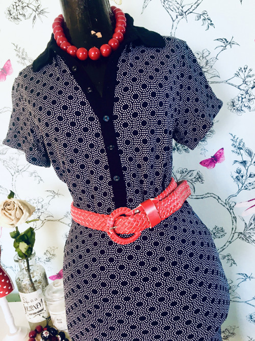 Šaty chic Paříž — foto 2