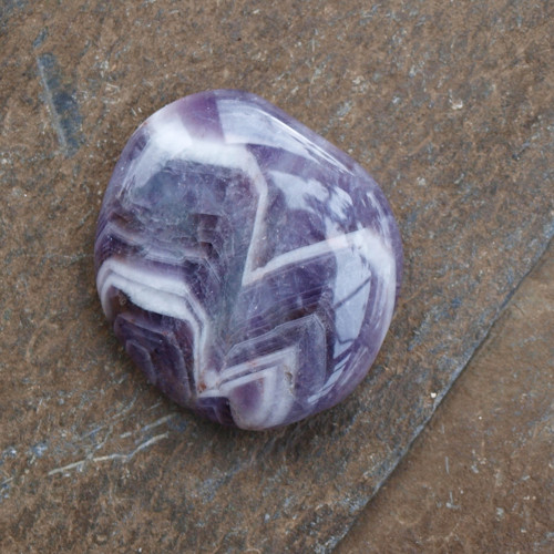 Ametyst chevron, placka 44 x 39 mm — foto 3