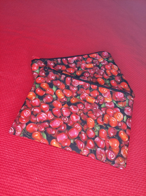 Taštičky LXIX - Višně — foto 2