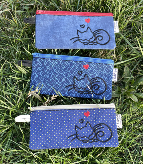 PencilCase Kotě na džíns — foto 3