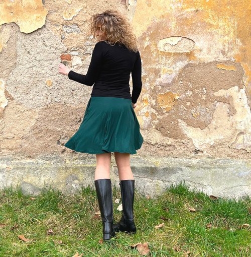 Polokolová sukně tmavě zelená — foto 4