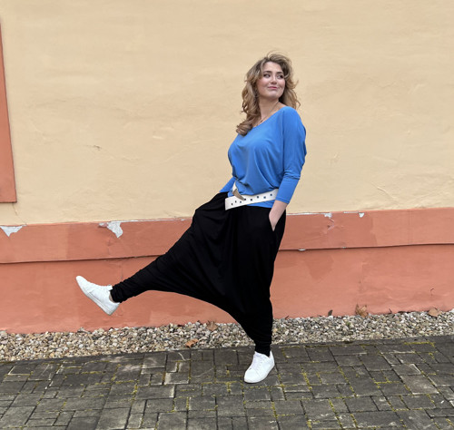 Kalhoty se spadlým sedem — foto 2