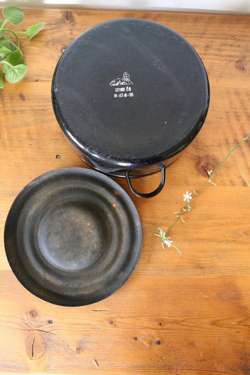 Kastrolek černý SFINX 26 cm — foto 5