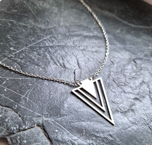 Ocelový náhrdelník*triangles — foto 4