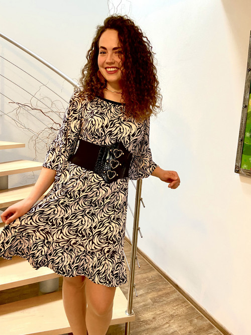 Šaty Claudia - Vel. 42 až 48 — foto 4