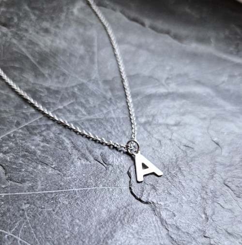 Ocelový náhrdelník*písmeno ,,A,, — foto 3