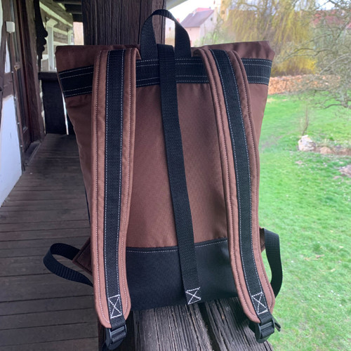 Border kolie + přední kapsa na zip — foto 5