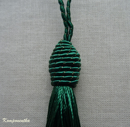 Krásný střapec zelený 10cm 1kus — foto 2