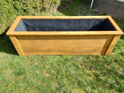 Smrekový vyvýšený záhon — foto 3