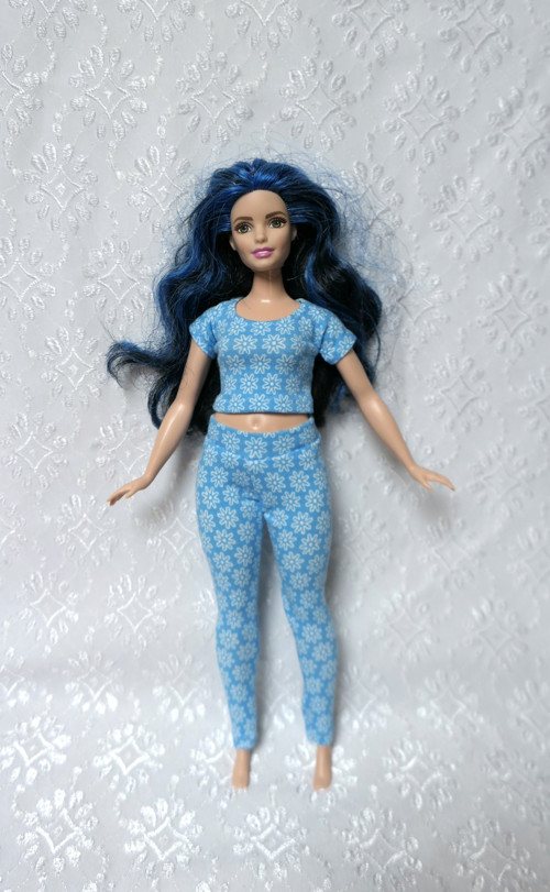 Komplet pro Barbie - baculku — foto 2