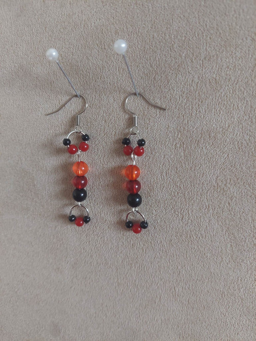 Black & Red Beads II — foto 3