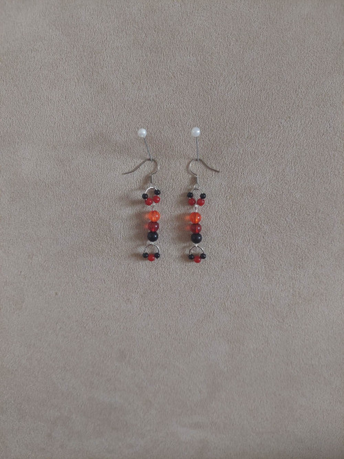 Black & Red Beads II — foto 2
