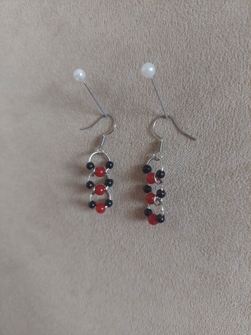 Black & Red Beads V — foto 3